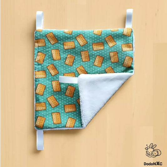 Hamac simple personnalisé (20x20 cm) dodoNAC vue à plat coté tissu pour hamster, souris ou gerbille, fait main en coton et polaire douce