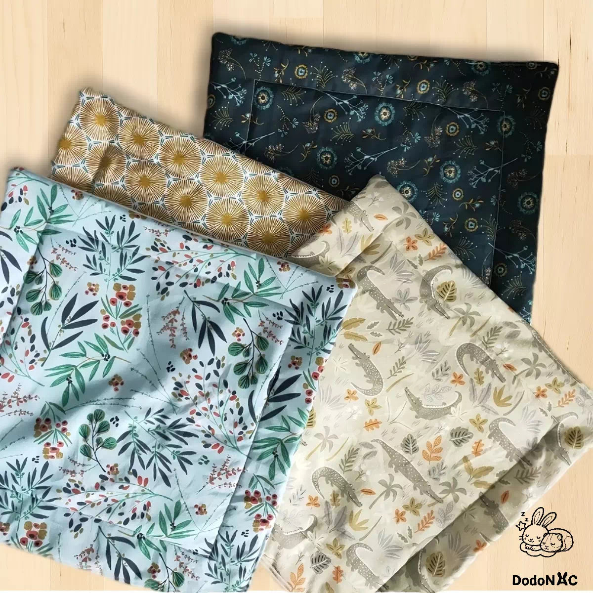Ensemble de Pee pad tapis litiére et absorbant lavable taille M (30x30cm) dodoNAC pour rongeurs, chinchilla, cochon d'inde, lapins, rat, furet fait main et personnaliser